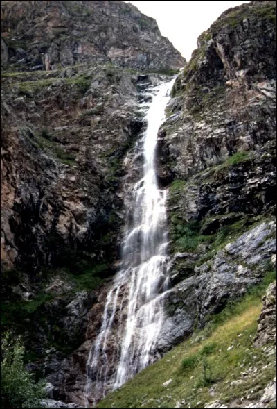 Le nouveau conteur aux Pointes Rocheuses est Pic où Nichent les Aigles.