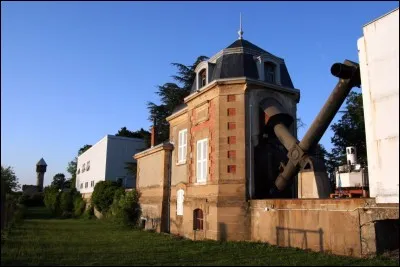 Où se situe l'Observatoire astronomique de Lyon ?