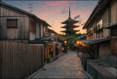 De ces villes, quelle est la seule à être une ville japonaise ?