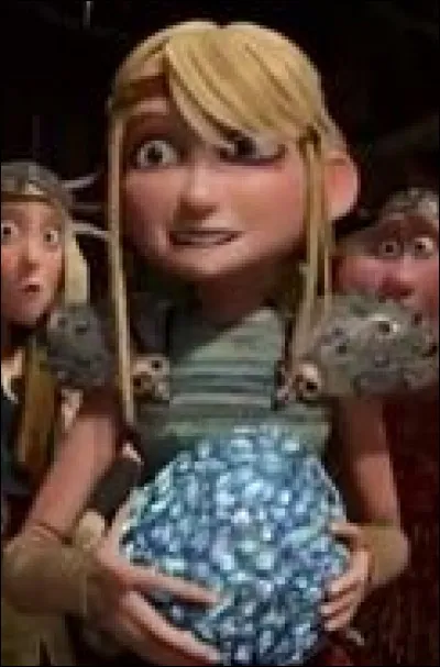 Quels sont les ufs qu'Astrid laisse exploser dans le court-métrage « Le Cadeau du Furie Nocturne » ?