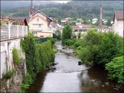 Dans quel département se situe Cornimont ?