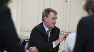 Citez un livre de Jean-Paul Delevoye...