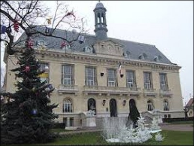 Notre balade commence en Ile-de-France, à Aulnay-sous-Bois. Ville de plus de 83 000 habitants, dans la Petite Couronne et dans l'arrondissement du Raincy, elle se situe dans le département ...