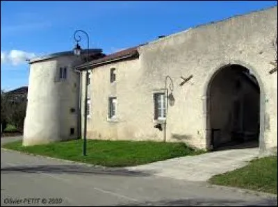 Nous partons maintenant dans le Grand-Est, à Bouvron. Village de l'arrondissement de Toul, il se situe dans le département ...