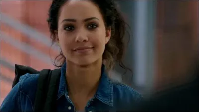 Riley est-elle une hackeuse ?