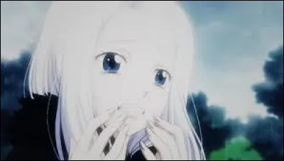 La mère de Mirajane est morte. C'est elle donc l'aînée et elle doit s'occuper de son frère et sa sur. Mais, un jour, un démon ravagea (...). Mirajane dut le battre mais reçut la puissance du démon et les villageois étaient effrayés.