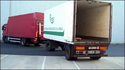 Nos pauvres héros romantiques sont soupçonnés de...