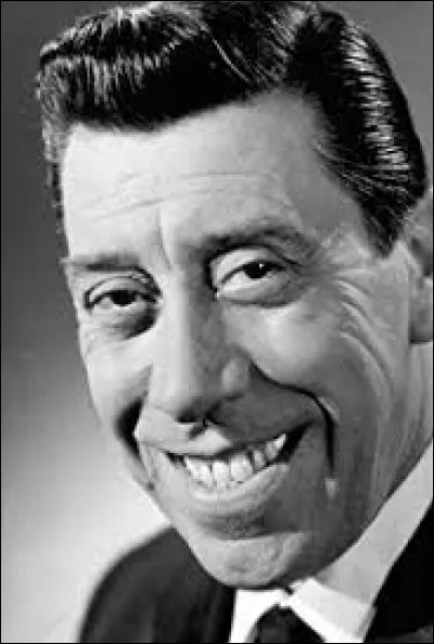 "C'est dans un coin du bois de Boulogne" que Fernadel l'a rencontrée.