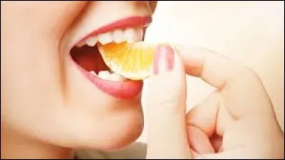 Retrouvez la première lettre de cette action que l'on fait lorsque l'on mange.