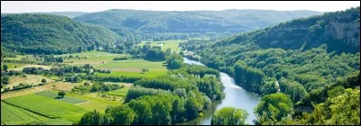 Pendant les vacances, je pars dans le L__t-et-Garonne.
