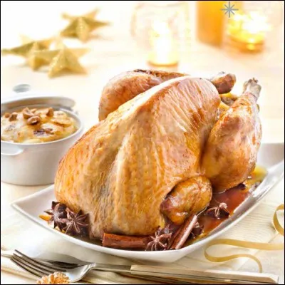 Avec quoi remplit-on ce chapon ?