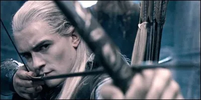 Quel acteur c&eacute;l&egrave;bre joue le r&ocirc;le de Legolas ?