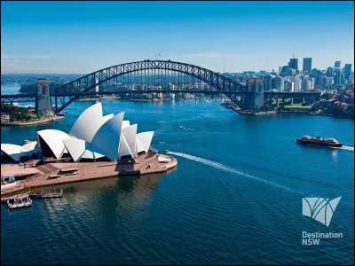 Sydney est la ville la plus peuplée d'Australie sans en être pour autant la capitale qui est Canberra.
Dans quel autre pays pourriez-vous visiter Sydney ?