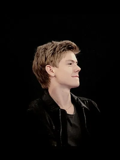 À quel âge a-t-il commencé à jouer dans des films ?