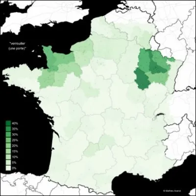 Parce que chez ces gens-là, Monsieur, on ne "ferme" pas la porte, non : on la ... ! (Complétez !)