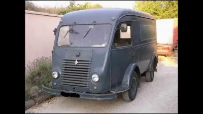 Quel est le nom de cet utilitaire Renault ?