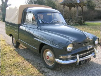 Quel est le nom de cet utilitaire Simca Aronde ?
