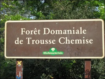 A "Trousse-chemise", Charles chante : 
Et j'ai renversé le vin de nos...