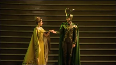 Que veut Loki de la part des membres de sa famille ?