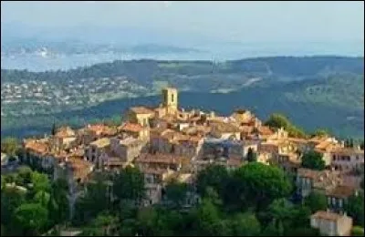 Je vous propose de partir en région P.A.C.A., à la découverte de Gassin. Ville du massif des Maures, au centre de la presqu'île de Saint-Tropez, elle se trouve dans le département ...