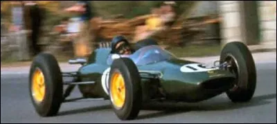 Quel est le premier Grand Prix, comptant pour le championnat du monde, qu'il remporte ?