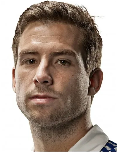 Dans quel club est parti Íñigo Martinez ?