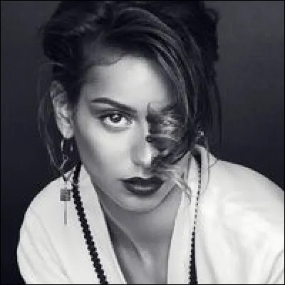 Comment s'intitule son premier album ?