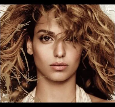 Comment s'appelle son troisième album ?