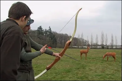 Avec quoi Jack et les chasseurs chassent-ils ?