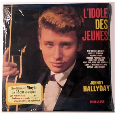 Dans la chanson "L'idole des jeunes", où file-t-il tout seul ?