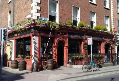 Comment peut-on traduire ''The Rising of the Moon'' ?