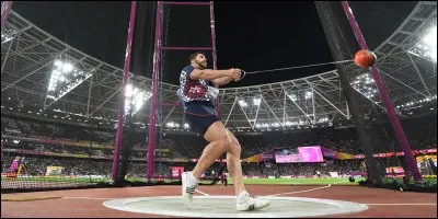 Combien pèse le marteau pour les femmes ?