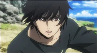 Qui envoie Ryota dans le jeu de "Btooom!" ?