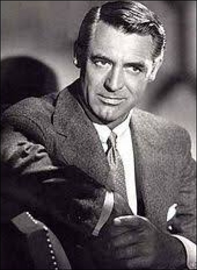 Cary Grant fut victime d'une rumeur, on lui prêta une relation intime avec un acteur très célèbre. De qui s'agit-il ?