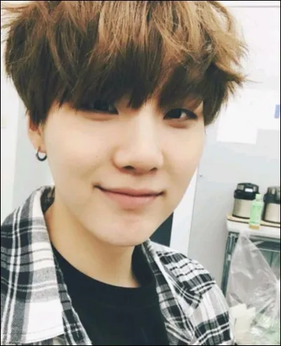 Quelle est la date de naissance de Suga ?