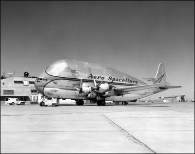 Quels avions acheminaient autrefois les parties aux usines d'assemblages ?