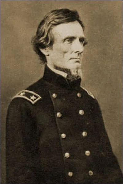 Jefferson Davis fut le seul président des États confédérés d'Amérique, nation créée en 1861 par la sécession de l'Union de 11 États du Sud.
Diplômé de West Point, il servit au Congrès et au Sénat, combattit avec distinction dans la guerre américano-mexicaine et fut nommé secrétaire à la Guerre par le président Pierce en 1853. De retour au Sénat, il prôna l'expansion de l'esclavagisme.