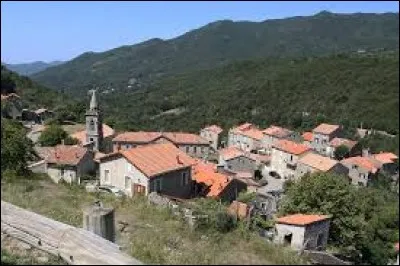 Petit tour sur l'île de Beauté, à Frasseto. Village de l'arrondissement d'Ajaccio, il se trouve dans le département ...