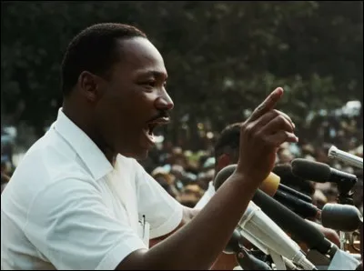 Il est décédé le 5 décembre 2013, à l'âge de 95 ans.