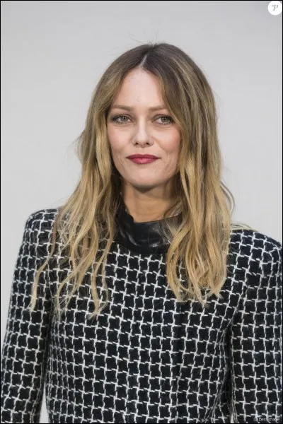 Quelles chansons Vanessa Paradis a-t-elle chantées ?