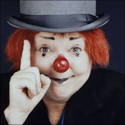 Quel est le prénom du père d'Annie Fratellini ?