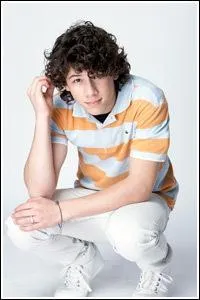 Le vrai nom de Nick est... :