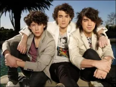 Comment s'intitule leur premier album ?