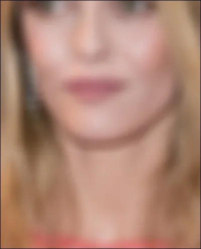 Qui est cette femme ?