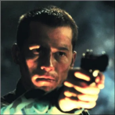 Corin Nemec est John Stryzack, personnage atypique, le "méchant", mais dans quel film ?