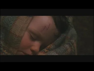 Quelle est l'adresse de la maison devant laquelle on dépose Harry, qui est encore bébé ?