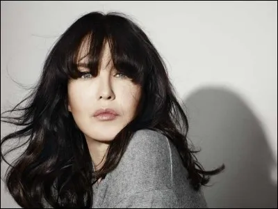 Isabelle Adjani a été classée au hit parade avec quelle chanson ?