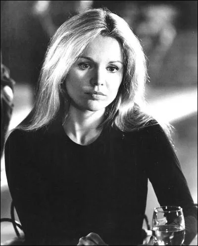 Dans quel film Tuesday Weld a-t-elle eu comme partenaire un joueur de poker malchanceux ?