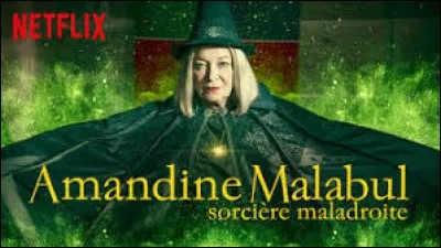 Amandine a mis le nez de cochon à...