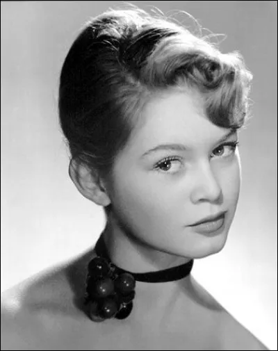 Qui est cette star du cinéma français ?